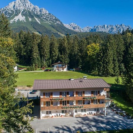 Pension Und Appartements Hartkaiser Ellmau Exterior foto